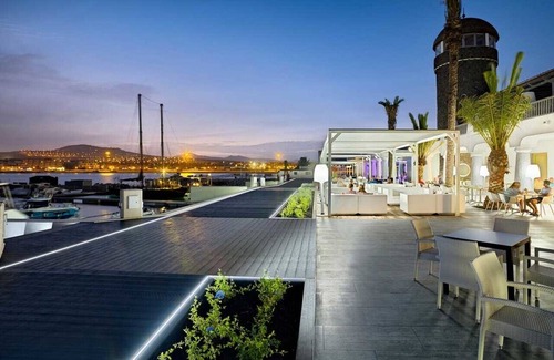 Caleta de Fuste Villa | Beautiful Clean Villa Ellie, Large Private Pool, Water Flume Slide, Free WIFI