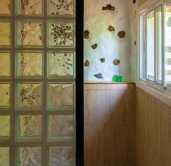 Frontera House | BEAUTIFUL COASTAL HOUSE ON A TRANQUIL ORGANIC FARM