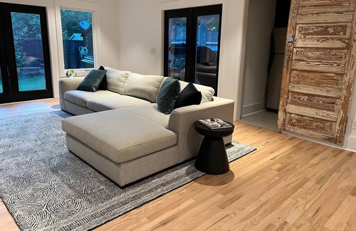 Old Village House | Beautiful Coastal House (4Bdrm/3Bath) in the Old Village! Close to everything!