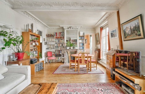 Epinettes Apartment | Beautiful cocoon near Montmartre