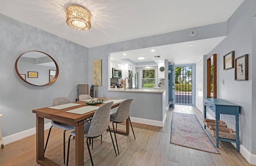 Moorings Condo | Beautiful, Comfortable Moorings Condo