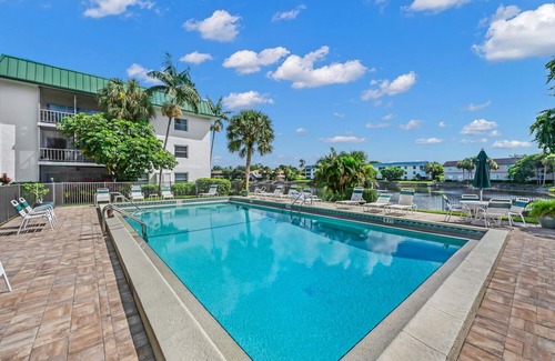 Moorings Condo | Beautiful, Comfortable Moorings Condo