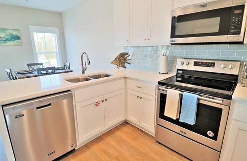 Port St. Joe Apartment | Beautiful condo in walking distance to both the town center and the Bay!