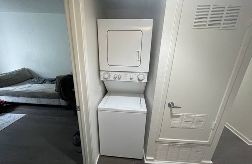 Castro Valley Condo | Beautiful condo located minutes from downtown Hayward.
