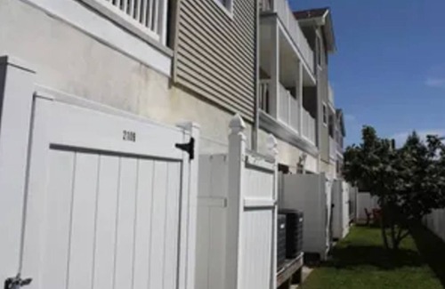 Wildwood Condo | beautiful condo only 1.5 block to boardwalk