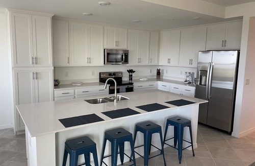 Venice Condo | Beautiful Condo Overlooking Wellen Golf Course!