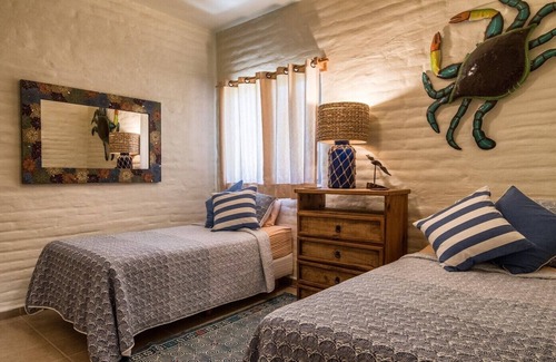 San Carlos Condo | Beautiful condo walking distance to the beach