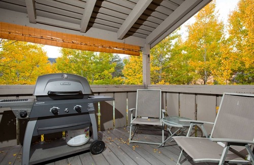 Moose Wilson Road Condo | Beautiful condo with full kitchen, mountain views