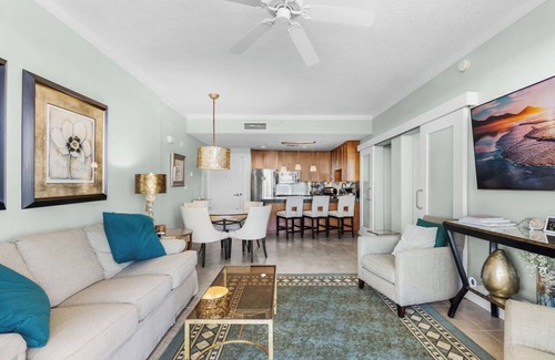 Biloxi Condo | Beautiful Condo with Gulf Views 2 bedroom/2 bathroom