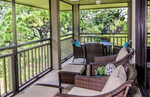 Bonita Bay Condo | Beautiful Corner Unit, great views from private lanai & access to Private Beach