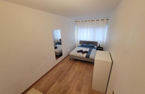 Ris Orangis Apartment | Beautiful & cosy 3 bedrooms full accommodation