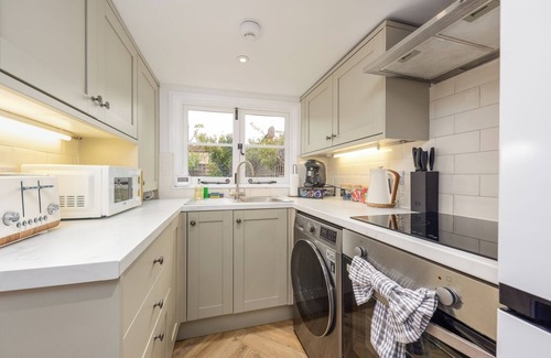 Canterbury House | Beautiful cottage in the heart of Canterbury