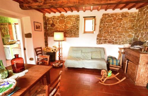 San Quirico House | Beautiful Cottage in Pescia