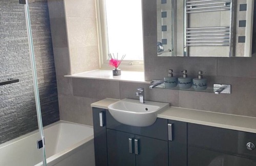 Westward Ho Cottage | Beautiful cottage near the sea, pet friendly