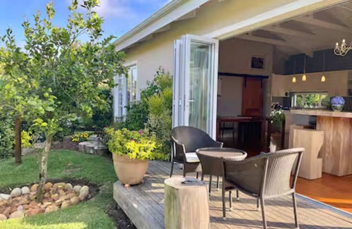 Port Elizabeth Cottage | Beautiful cottage nestled in a stunning garden