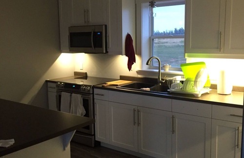 Darnley Cottage | Beautiful Cottage 'Sweet Pea Place' waiting for you at Thunder Cove