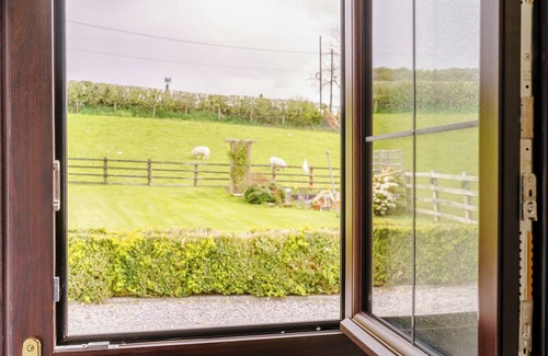 Ammanford Cottage | Beautiful cottage with a private sauna, surrounded by 4 acres of land with grazing sheep.