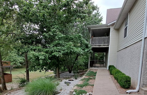 Osage Beach House | Beautiful country home on three acres and three hundred feet of waterfront.