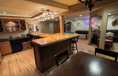 Plymouth House | Beautiful Country Home Near Popular Hot Spots!