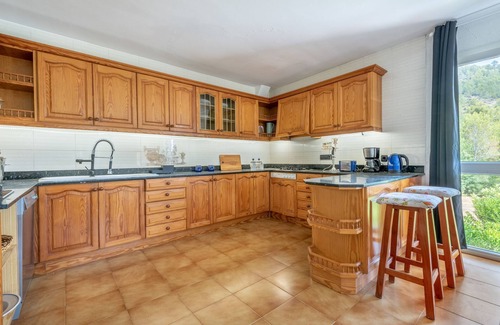Capdepera Villa | Beautiful Country House "Can Cancus" in Nature with Rooftop Terrace, Garden & Wi-Fi