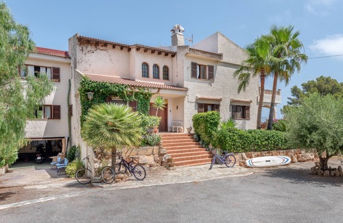Capdepera Villa | Beautiful Country House "Can Cancus" in Nature with Rooftop Terrace, Garden & Wi-Fi