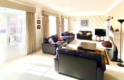 Nantwich House | Beautiful Country House in Cheshire for up to 10 Guests