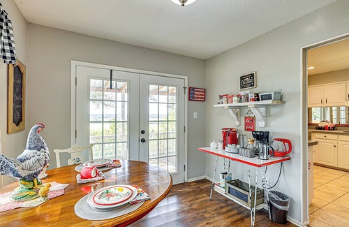 Valley Mills House | Beautiful Country Home on Secluded & Gated Acreage