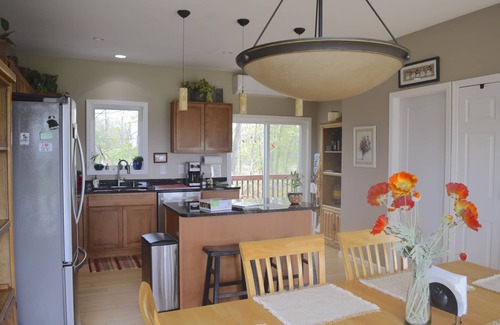 Lansing House | Beautiful country views close to Ithaca in the Finger Lakes region