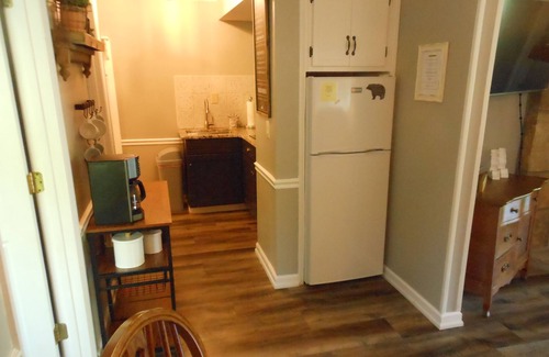 Gatlinburg Condo | Beautiful cozy condo located just minutes from all the excitement.