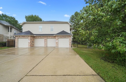 Conroe House | Beautiful Cozy home in The heart of Conroe Texas