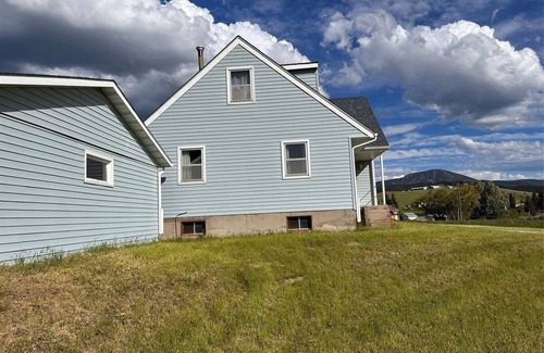 Philipsburg House | Beautiful Cozy home in Philipsburg