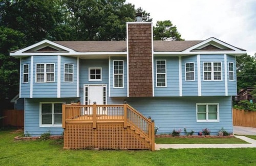 Lawrenceville House | Beautiful Cozy Lower Level