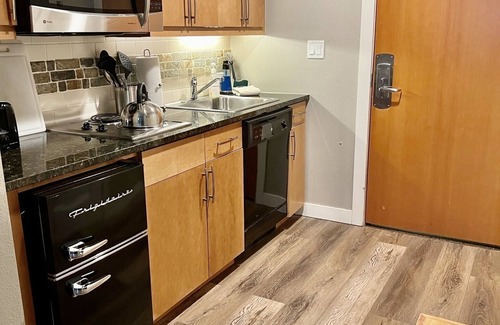 Winter Park Apartment | Beautiful Cozy Studio at the Base With Heated Parking-Can’t beat the location!