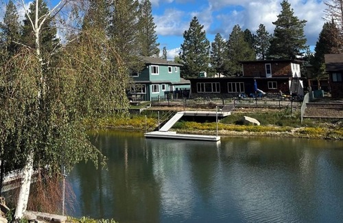 Tahoe Keys House | Beautiful custom Lake Tahoe Keys home 7 min to Heavenly, Private with view