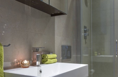 Bishopsgate Apartment | Beautiful Deluxe Central City of London Apartments - Liverpool Street