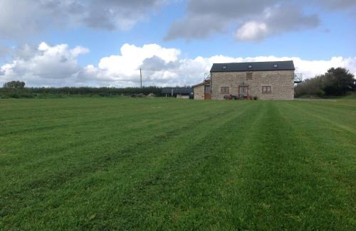 Vale of Glamorgan House | Beautiful Dog Friendly Cottage near Cardiff, Cowbridge, Barry