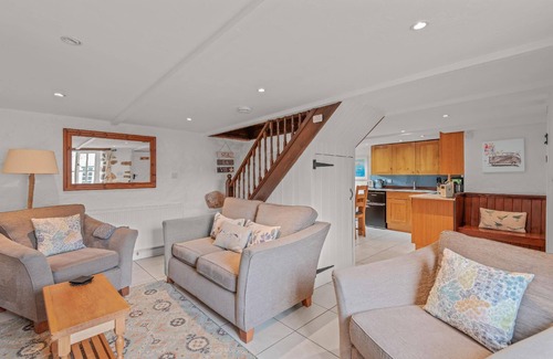 Lower Trengale House | Beautiful, dog-friendly country house Lavender