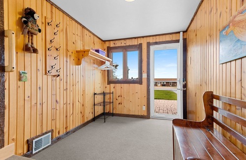 Sturgeon Bay House | Beautiful Door County, Sturgeon Bay Home. Fully stocked
