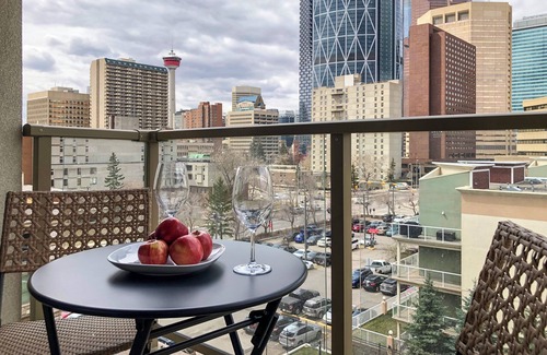 East Village Condo | Beautiful Downtown Condo with Free Parking