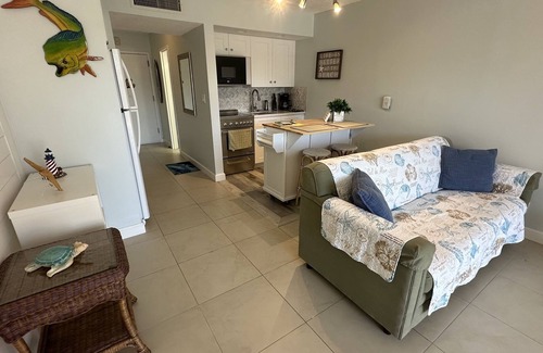 Islamorada Apartment | Beautiful Efficiency Apartment - Bayfront, Islamorada Apt 232