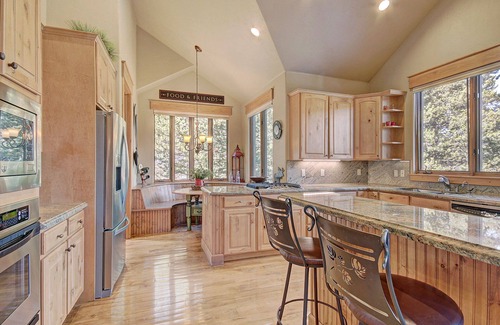 Elk Run House | Beautiful Executive Home/On the River Golf Course/Amazing Views