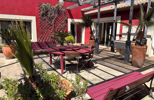 Aigues-Mortes House | Beautiful family home
