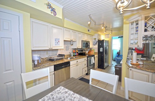 Ocean City Condo | Beautiful first floor condo closer to the boardwalk and activities