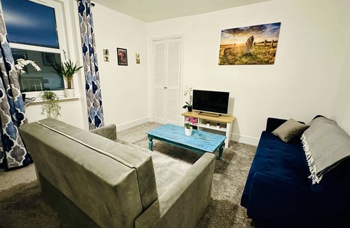 Galashiels Apartment | Beautiful flat for 4 guests in great Location in the heart of Galashiels