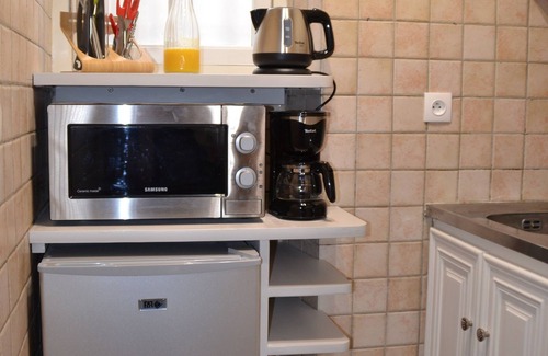 Antibes Old Town Apartment | Beautiful flat in the historical center of Antibes, between Nice and Cannes