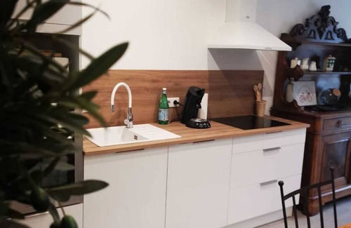 Bourcefranc-le-Chapus House | Beautiful Charentaise 2 steps from the city center and the island of Oleron, Royan, La Rochelle