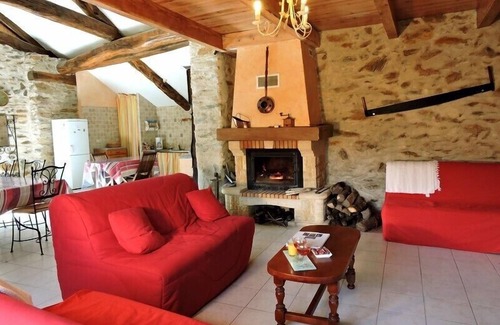 Martrin House | Beautiful country gîte, accessible to people with reduced mobility.