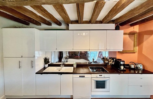 Saint-Martin-en-Biere Cottage | Beautiful farmhouse near Barbizon, charm!