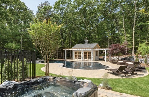 Northwest Harbor House | Beautiful, fully updated, Spacious East Hampton home minutes from town and beach