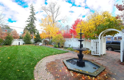 Milford House | Beautiful Garden Stay: Explore Milford's attractions at your doorstep!